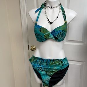 Victoria’s Secret • 36 b pants m Bombshell Bikini Print